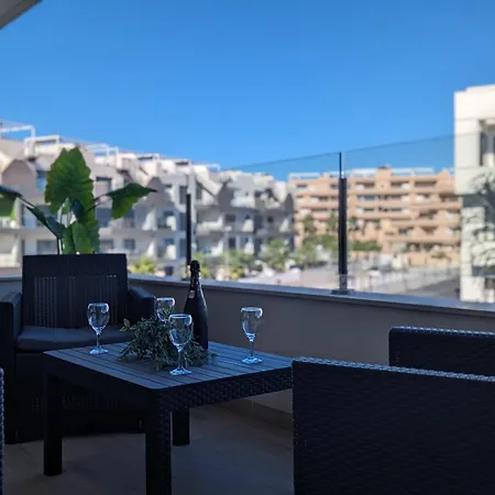 Poolside 2br Villamartin Apartament Alicante